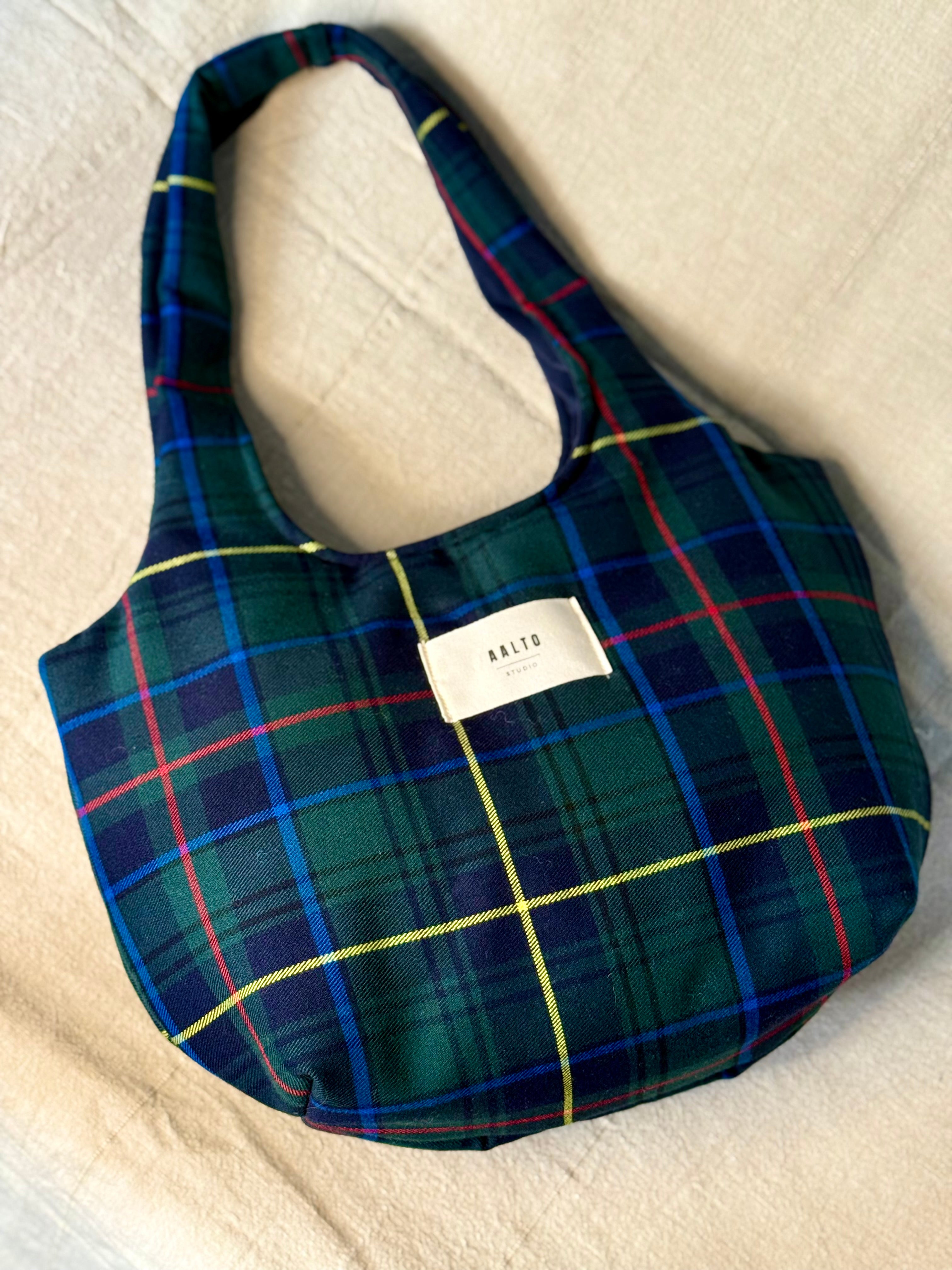 Leonor bag - blue Scottish tartan