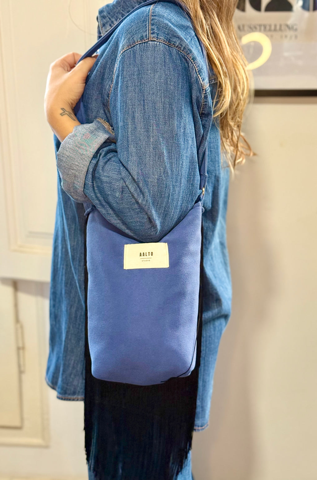 Manuela bag - blue vegan suede with fringes