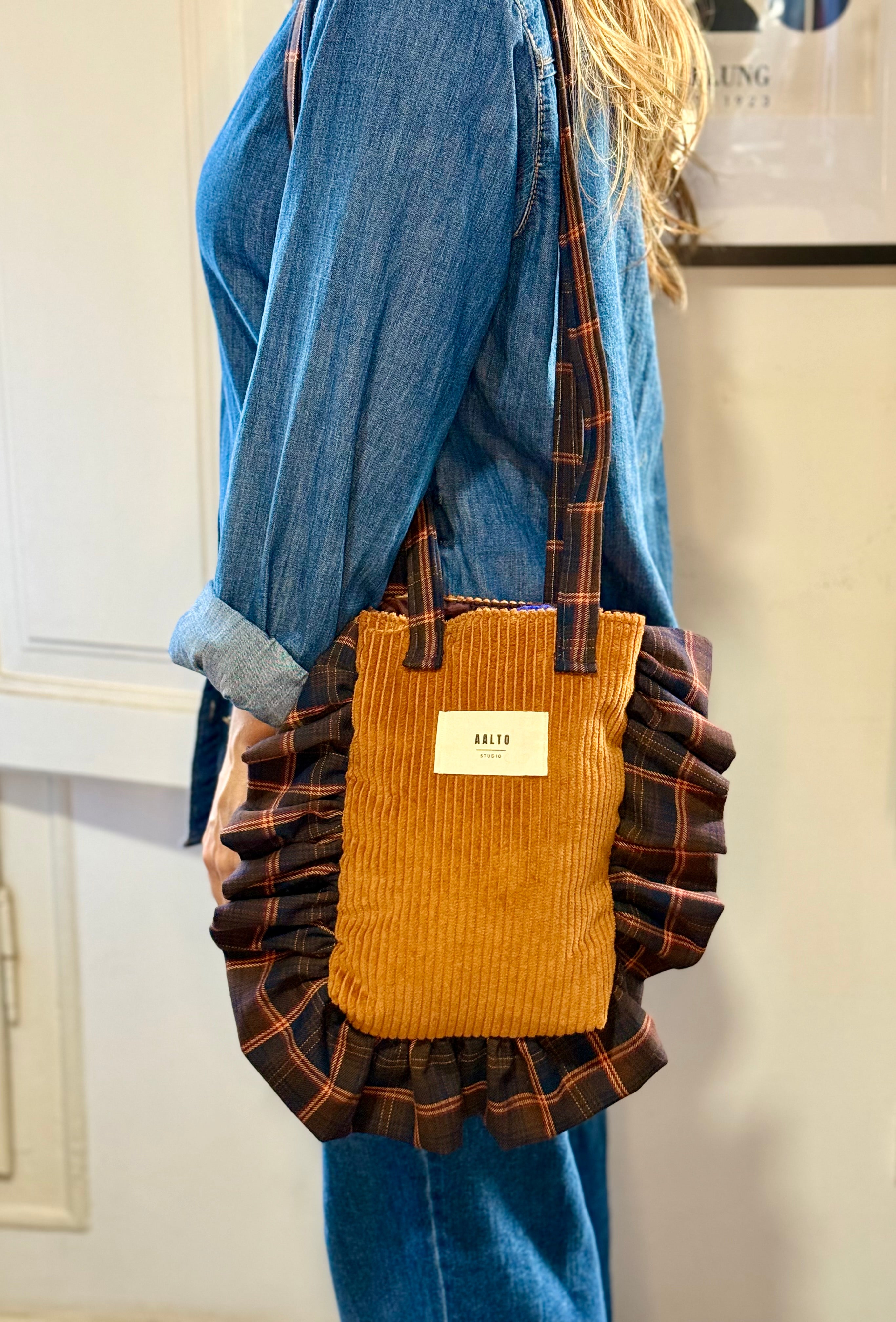 Manuela bag - corduroy and blue tartan ruffle